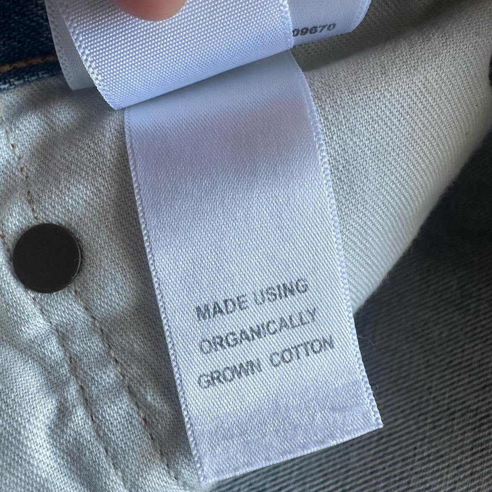 Agolde Women's Light Blue Distressed Parker Shorts size 28 - Picture 7 of 9